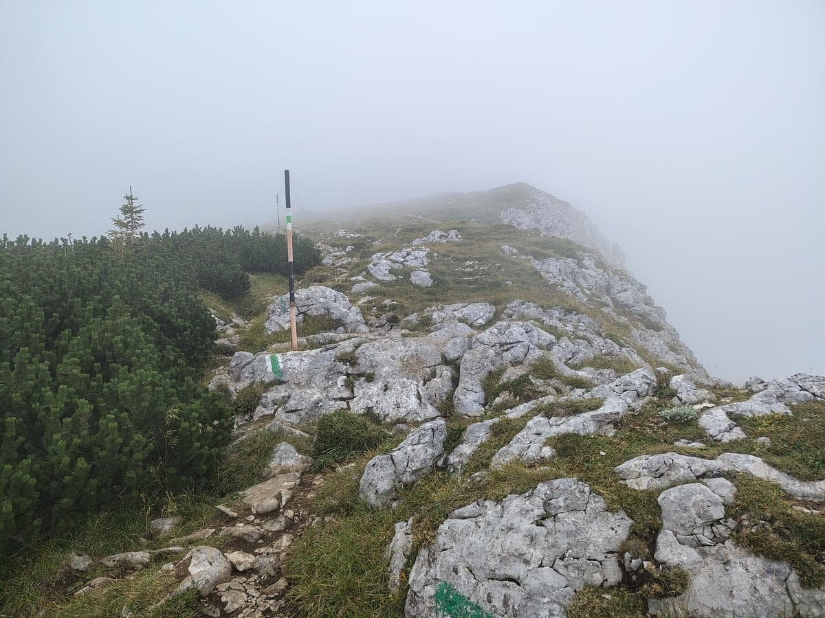 Rechts wäre der Wurzengraben